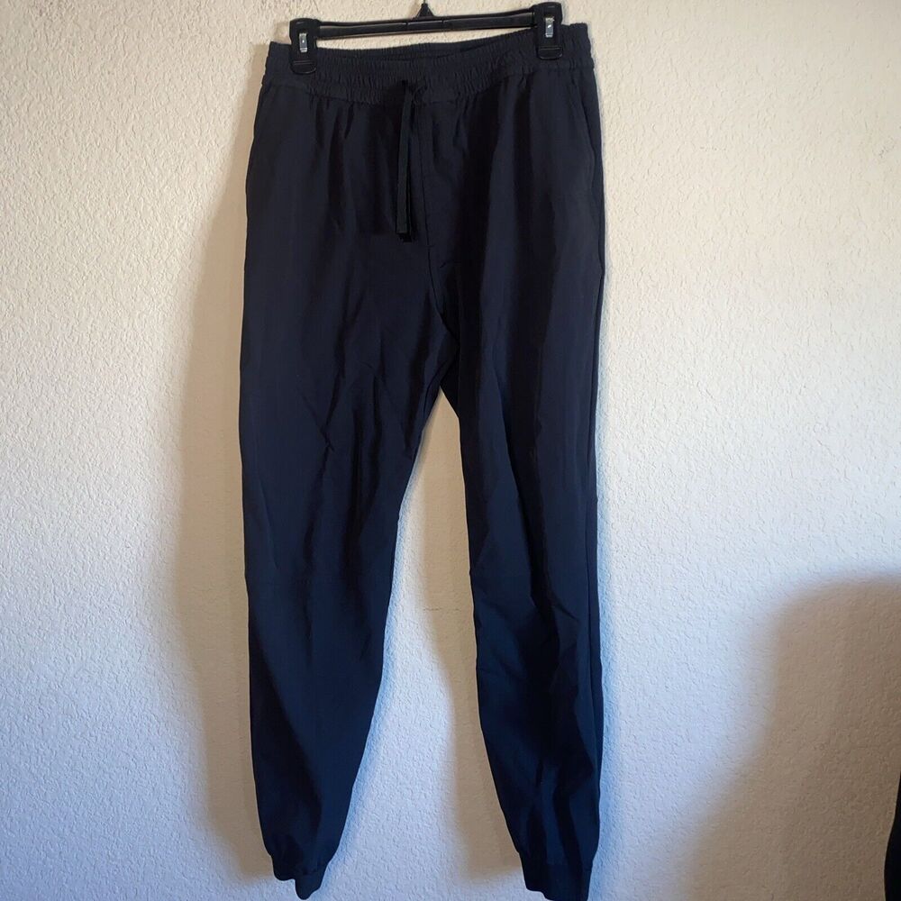 Outdoor Voices pants - black joggers - men’s small - hiking pants